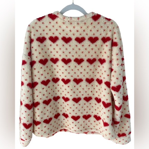 Heart Pattern Cozy Top - Red and Cream - Picture 3 of 4